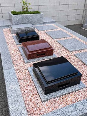 リーフログ八日市(東近江)樹木葬墓苑