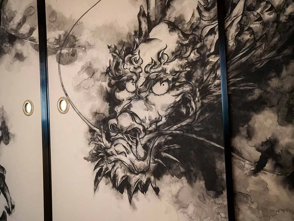 岐阜霊園 天澤院 長谷川義久氏「双龍図」