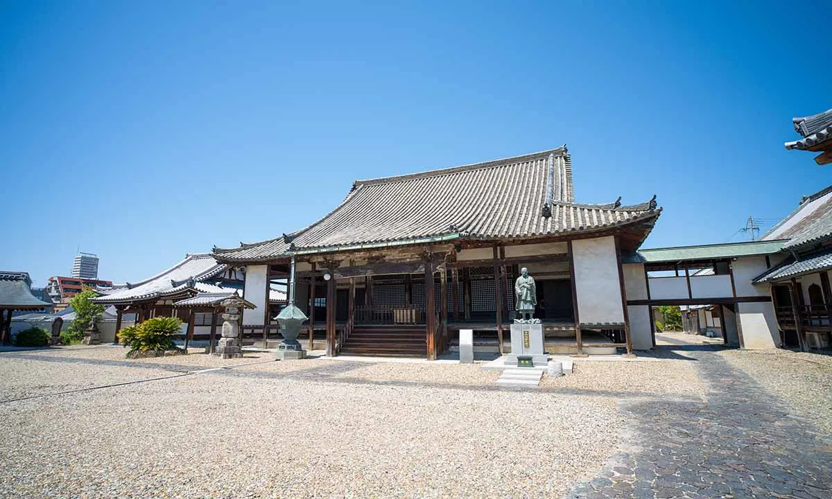 奈良霊園　蓮長寺