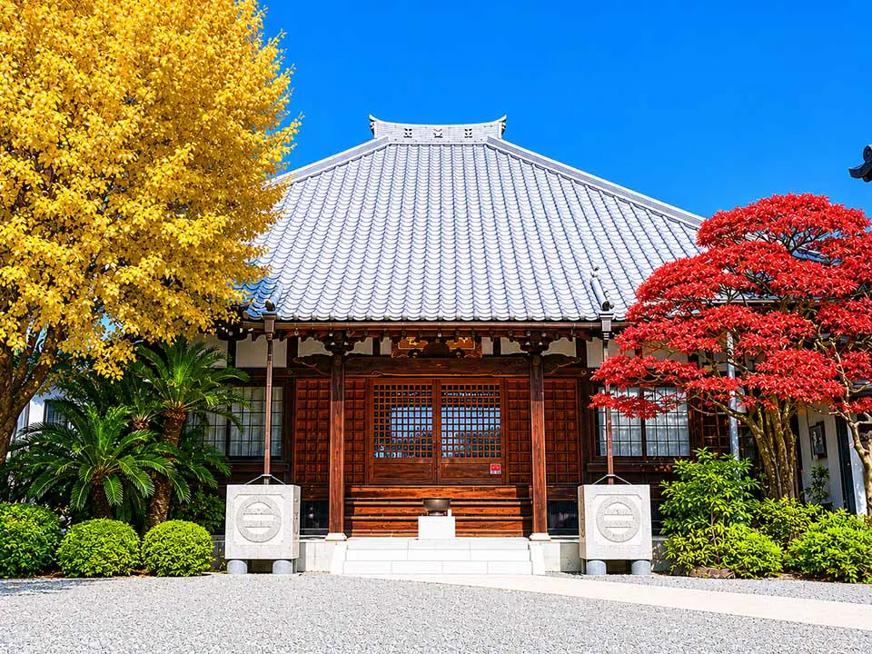 島田霊園　林入寺 本堂外観