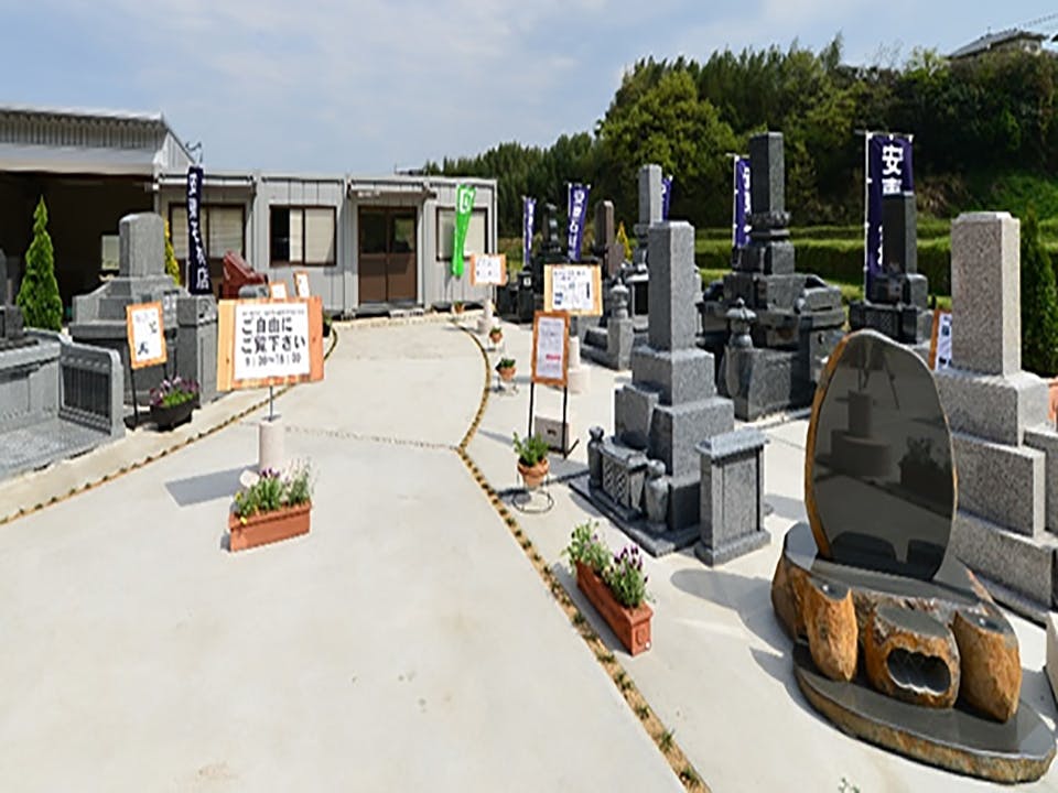 九州初の耐震実験装置を備えたお墓の展示場
