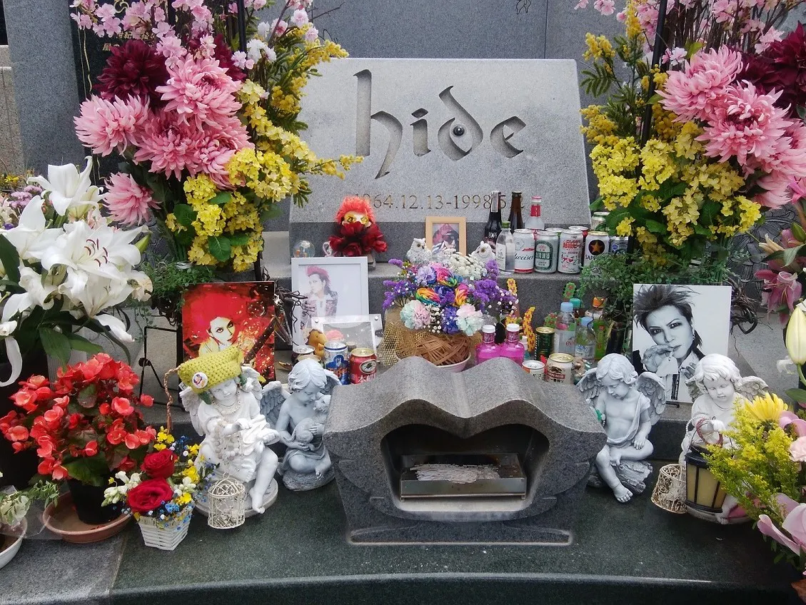 元X JAPAN hideの墓