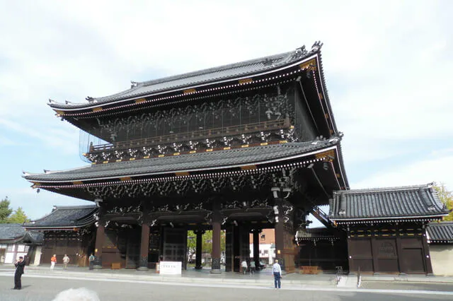 東本願寺 御影堂門