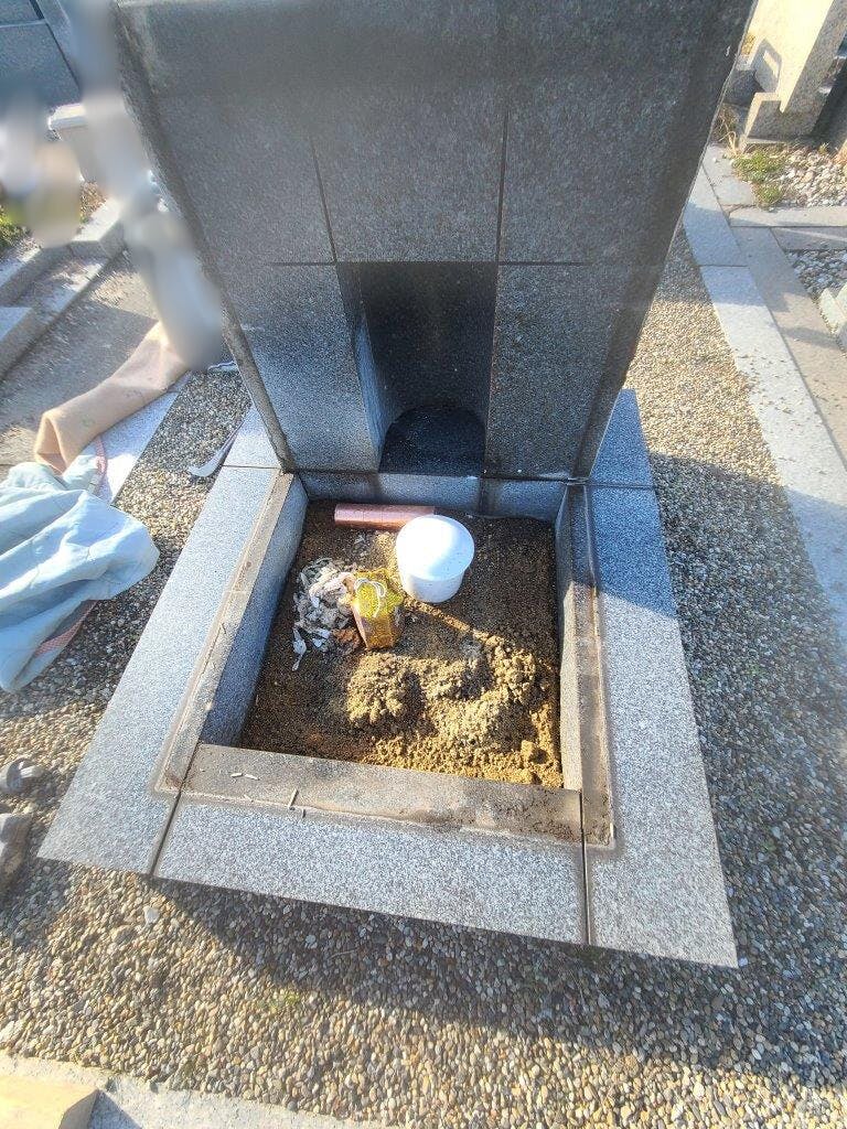 五条西山共同墓地のお墓の墓石撤去後