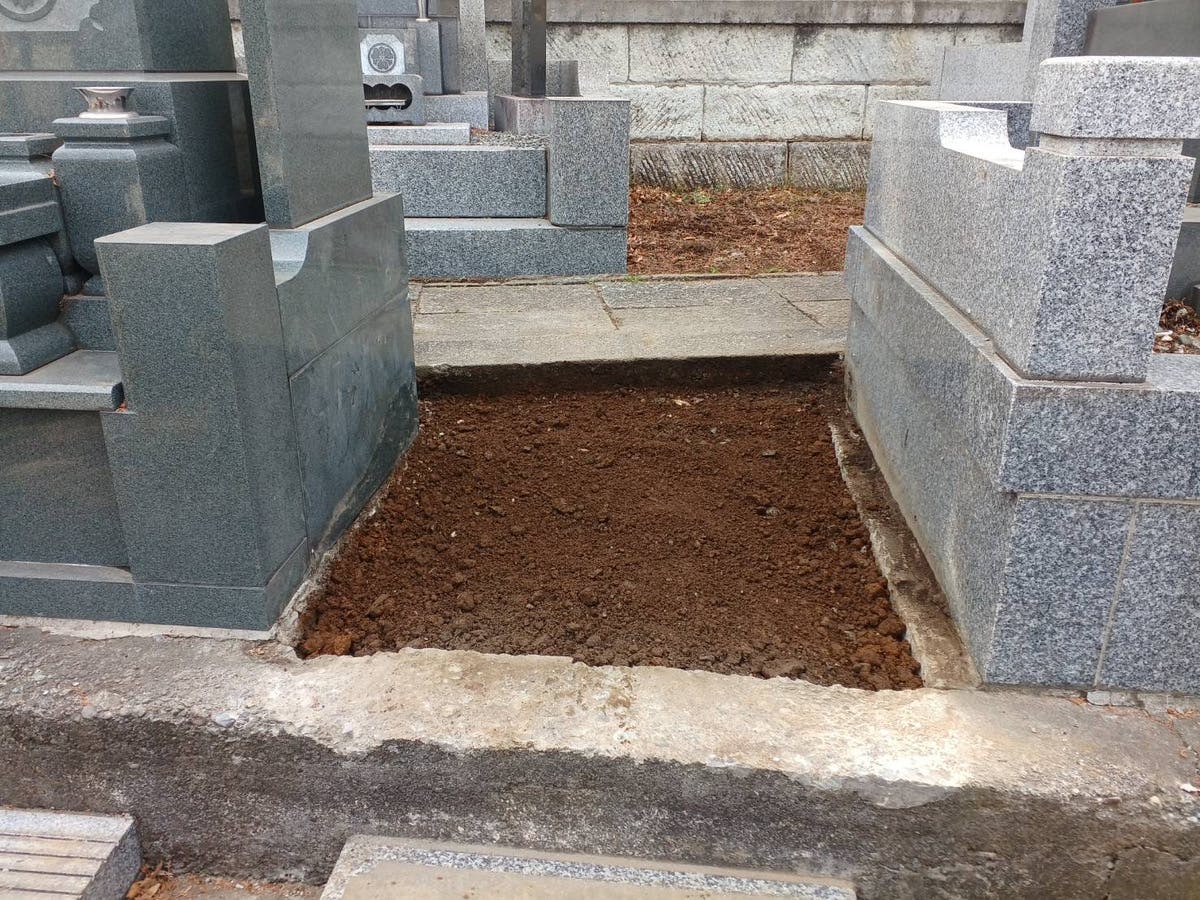 善養寺のお墓の墓石撤去後