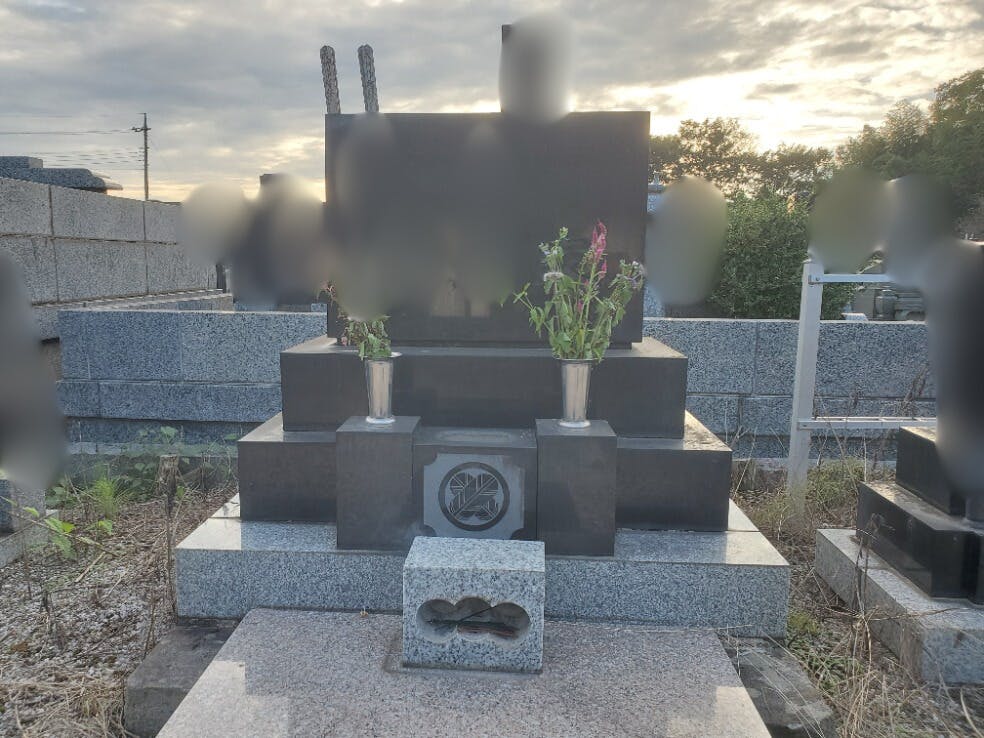 大光寺のお墓の墓石撤去前