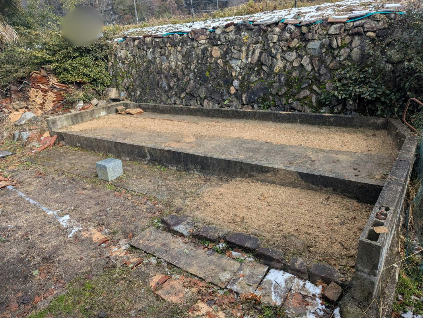 安芸高田市美土里町生田　敷地内個人墓地のお墓の墓石撤去後