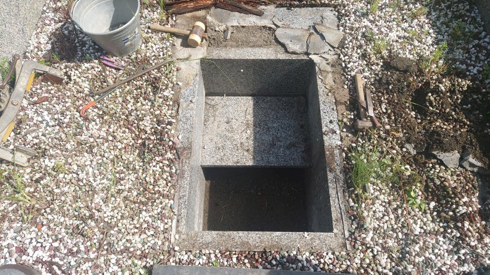 宝鏡寺のお墓の墓石撤去後